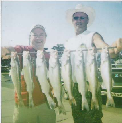 What a Fun Day of Walleye Fishing  6/30/2007
