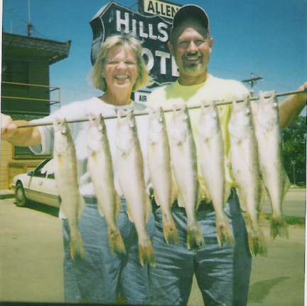 Take Your Wife South Dakota Walleye Fishing  7/6/2007