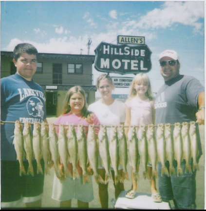 What a Family Fishing Trip!!  8/10/2007